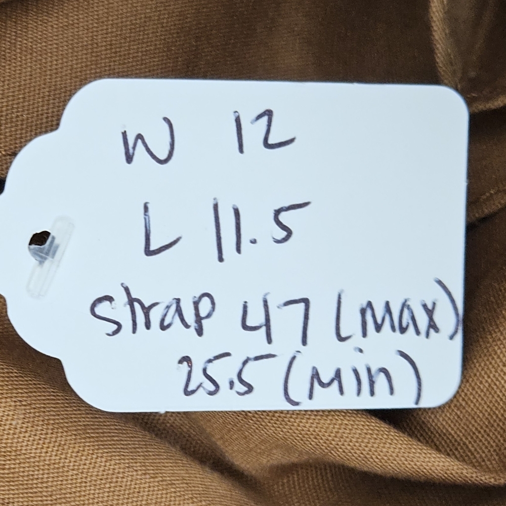 Fossil Chevron Crossbody Bag in Tan and Cream - Picture 10 of 13